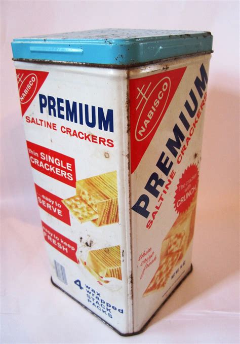 Vintage Nabisco 1969 Premium Saltine Cracker Metal 